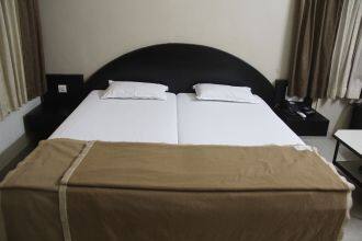 Pai Prakash Hotel Deluxe, Sangli 3